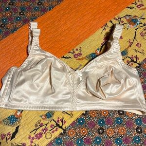 EUC Bali Silky and Soft Nude Bra